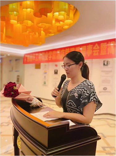 说明: C:\Users\Administrator\Desktop\20200926开创酒管新天地，共筑文旅新篇章——记易倍EMC中国官方网站文化旅游学院酒店管理系理事会成立仪式\3.png